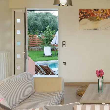 Alura Villas Villa Megala Chorafia
