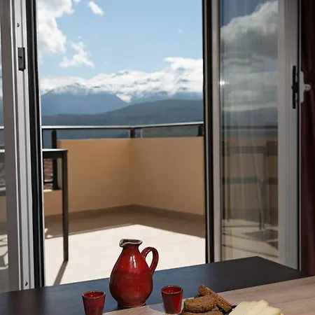 Alura Villas *